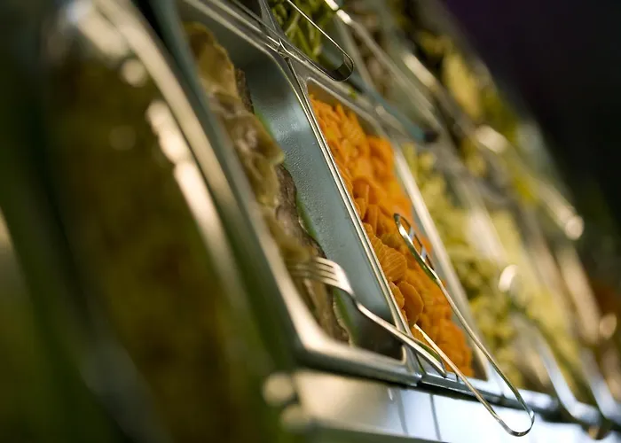 فندق Semprini 3*