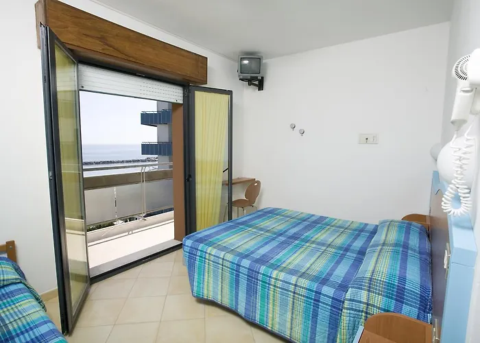 فندق Semprini بيلاريا-إيجيا مارينا