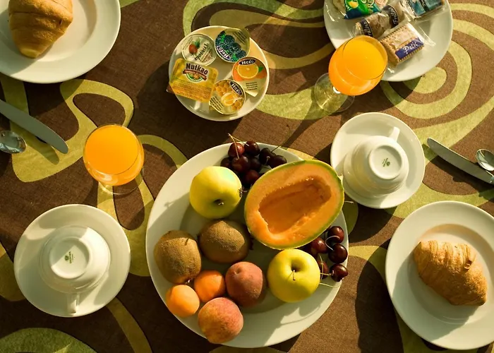 Semprini فندق 3*